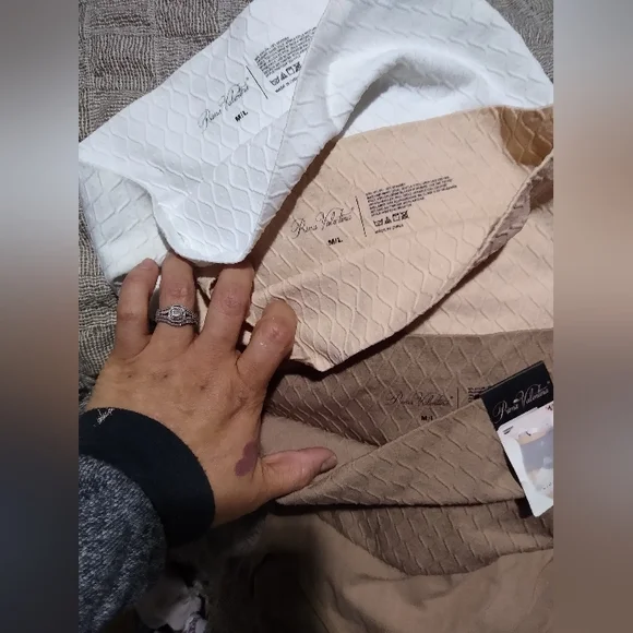 panty girdle - Picture 2 of 3